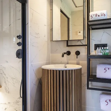 Hotel Saint-delis - La Maison Du Peintre - Relais&châteaux 5*