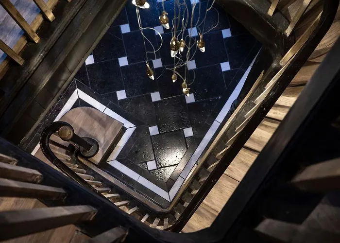 Saint-delis - La Maison Du Peintre - Relais & Chateaux Hotel 5*