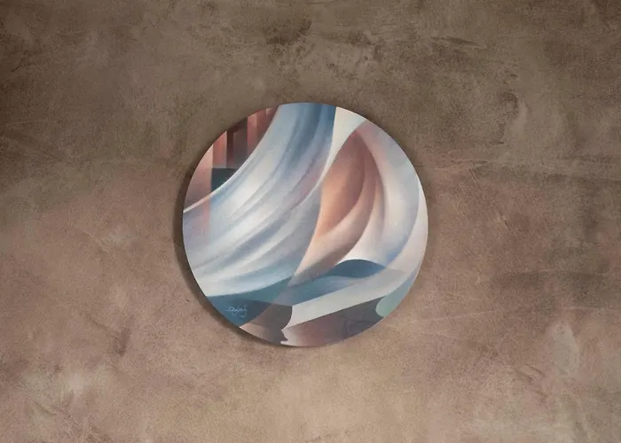 Saint-delis - La Maison Du Peintre - Relais & Chateaux Hotel 5*