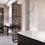 Saint-delis - La Maison Du Peintre - Relais & Chateaux فندق أونفلور