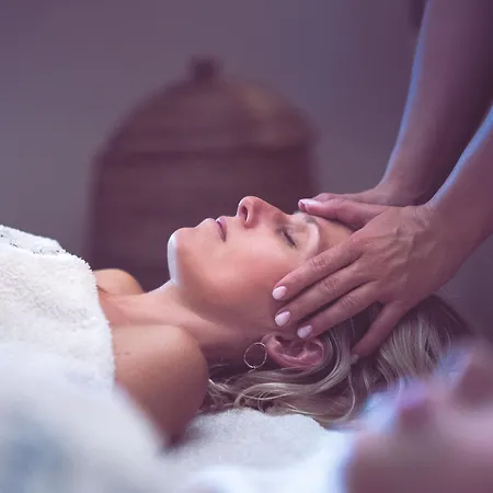 Saint-delis - La Maison Du Peintre - Relais & Chateaux