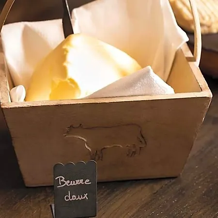 מלון Saint-delis & - La Maison Du Peintre - Relais & Chateaux 5*