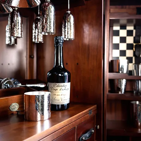 Saint-delis - La Maison Du Peintre - Relais&châteaux 5*