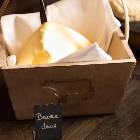 מלון Saint-delis & - La Maison Du Peintre - Relais & Chateaux