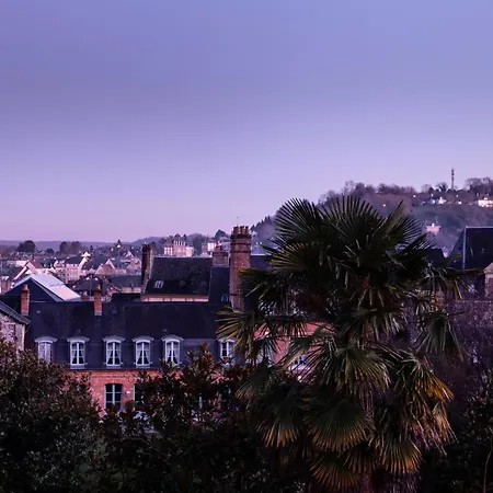 Saint-delis - La Maison Du Peintre - Relais & Chateaux Hotel 5*