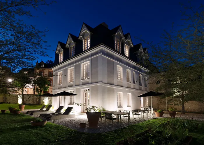 Saint-delis - La Maison Du Peintre - Relais & Chateaux 5*