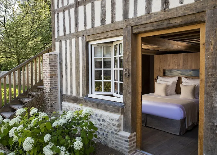 Saint-delis - La Maison Du Peintre - Relais & Chateaux ホテル