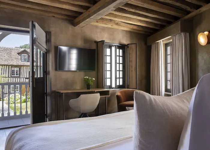 Hotel Saint-delis - La Maison Du Peintre - Relais&châteaux 5*