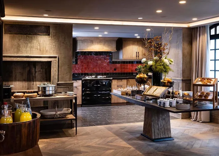 Saint-delis - La Maison Du Peintre - Relais&châteaux 5*