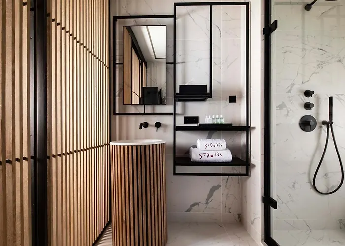 Saint-delis - La Maison Du Peintre - Relais & Chateaux 5* オンフルール