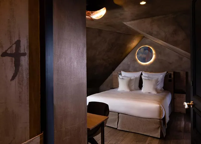 Hotel Saint-delis - La Maison Du Peintre - Relais&châteaux 5*